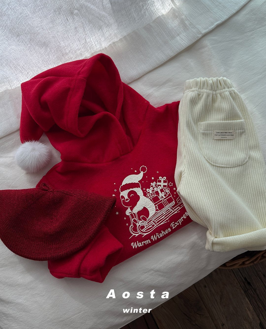 [PRE-ORDER] Winter Penguin Hoodie Sweatshirts