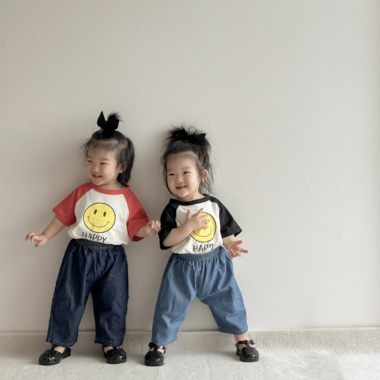 [PRE-ORDER] Smile T-Shirts