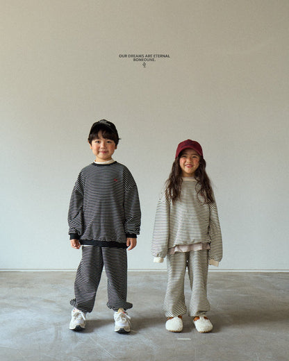 [PRE-ORDER] Mono Line Jogger Pants