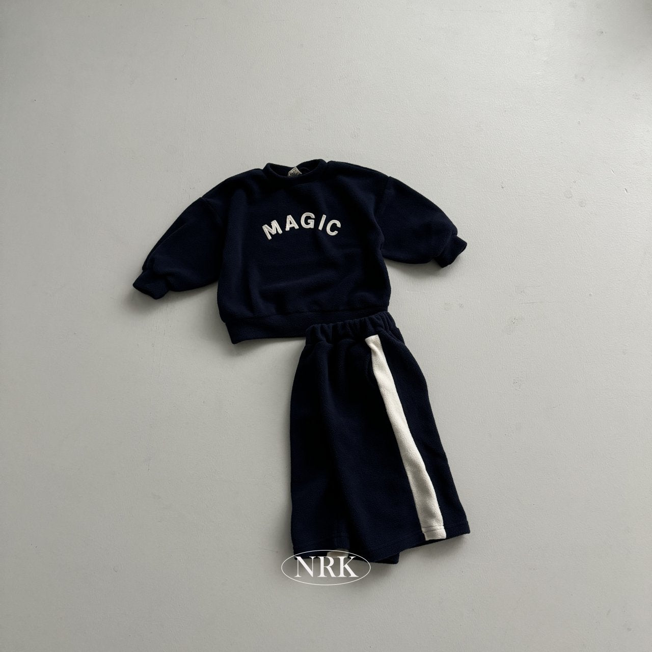 [PRE-ORDER] Magic Top Bottom Set