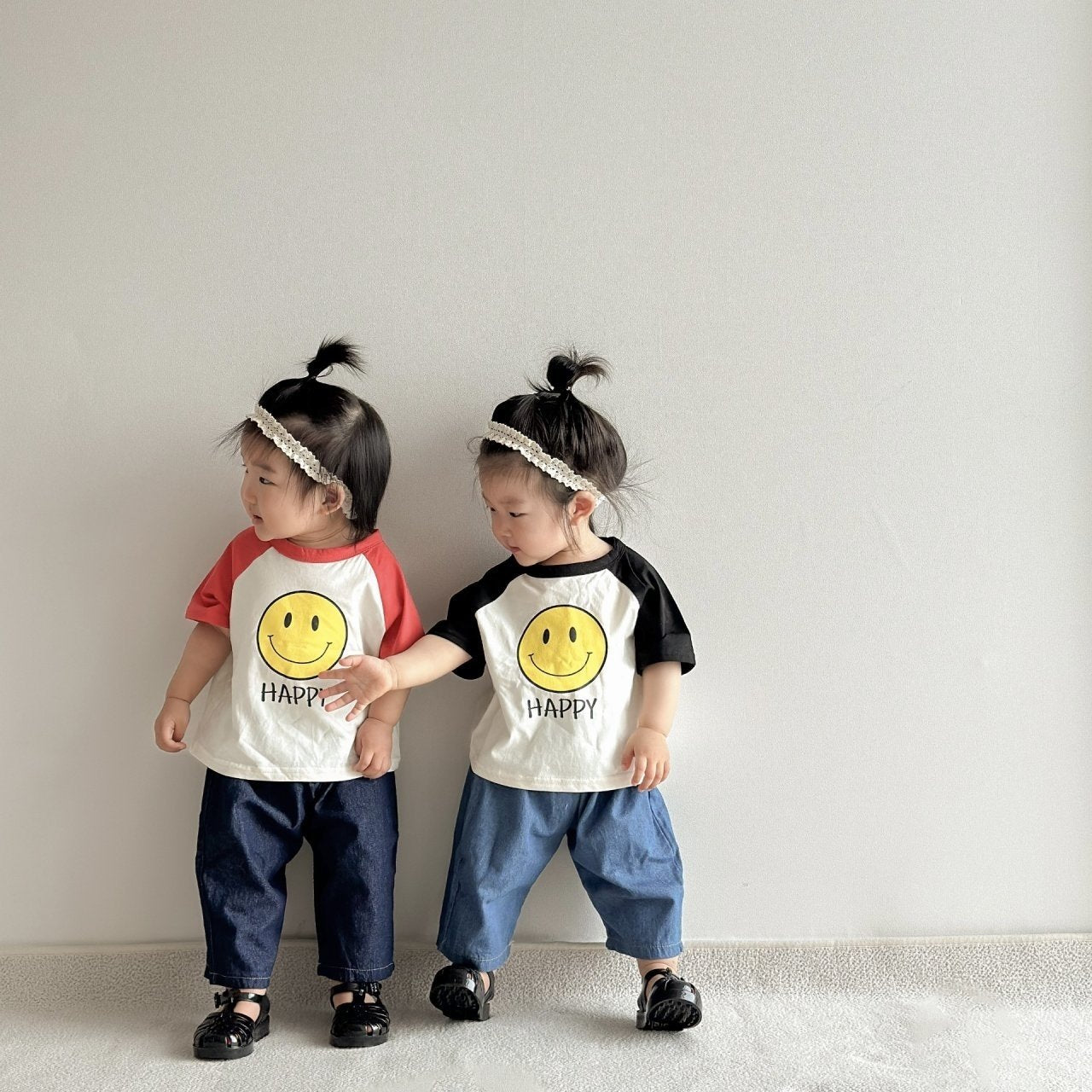 [PRE-ORDER] Smile T-Shirts