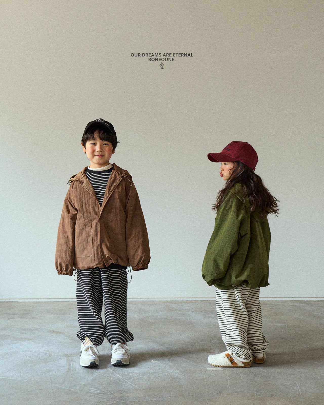 [PRE-ORDER] Mono Line Jogger Pants