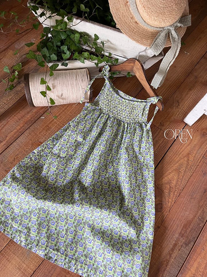 [PRE-ORDER] Rose Smocking Dress