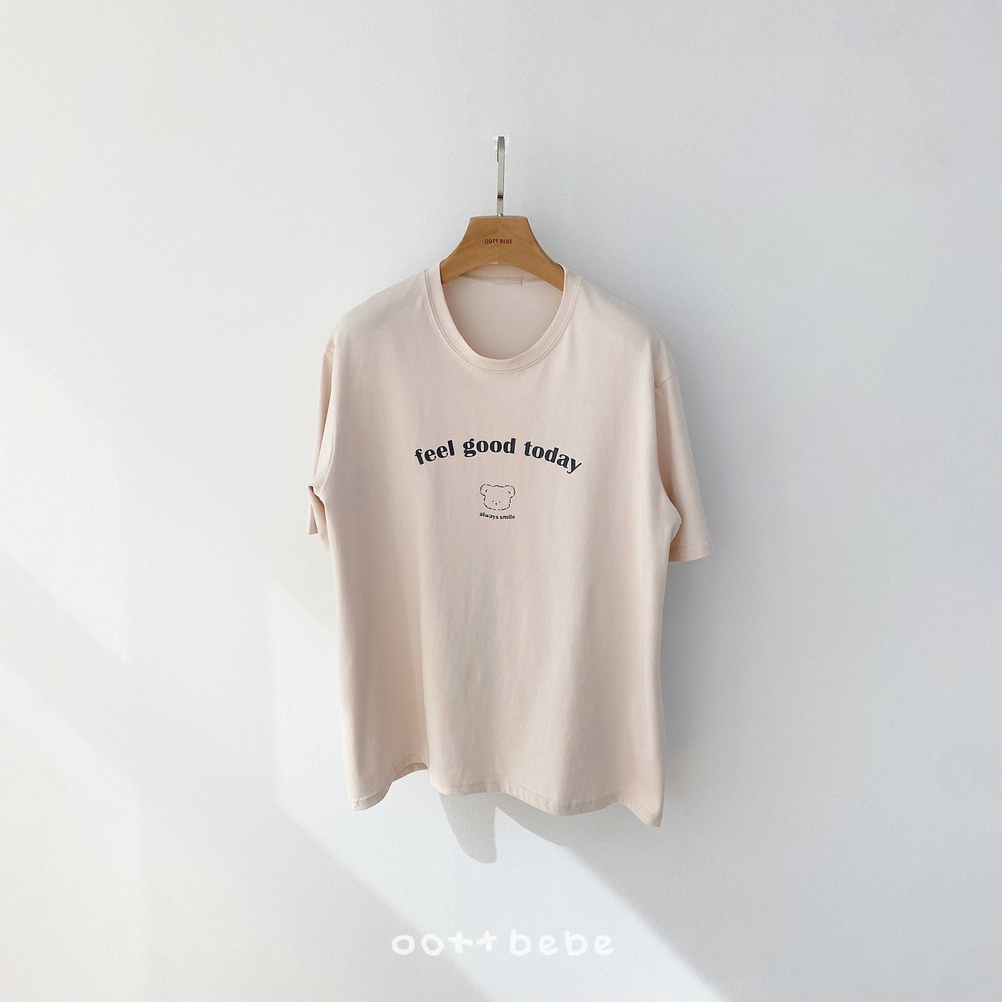 [PRE-ORDER] Good Day T-Shirts (Mom&Dad Couple)