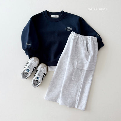 [PRE-ORDER] Love Point Sweatshirts