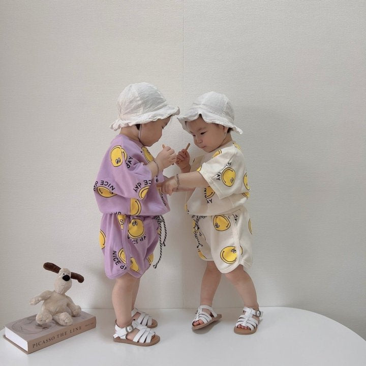 [PRE-ORDER] Nice Smile Top Bottom Set