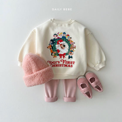 [PRE-ORDER] Wreath Sweatshirts (Mom Couple)