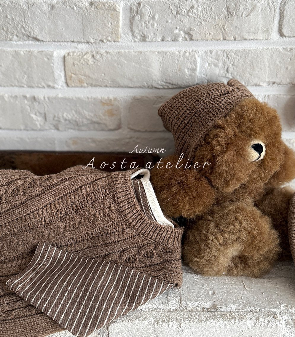 [PRE-ORDER] Sweater Vest