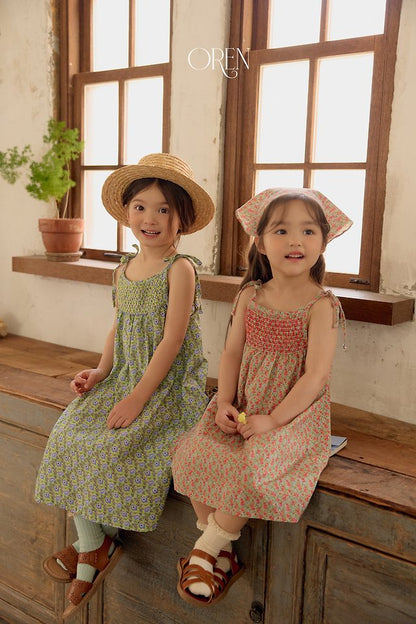 [PRE-ORDER] Rose Smocking Dress