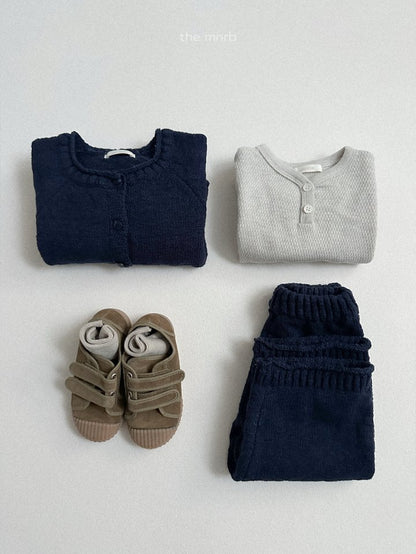 [PRE-ORDER] Cozy Cardigan