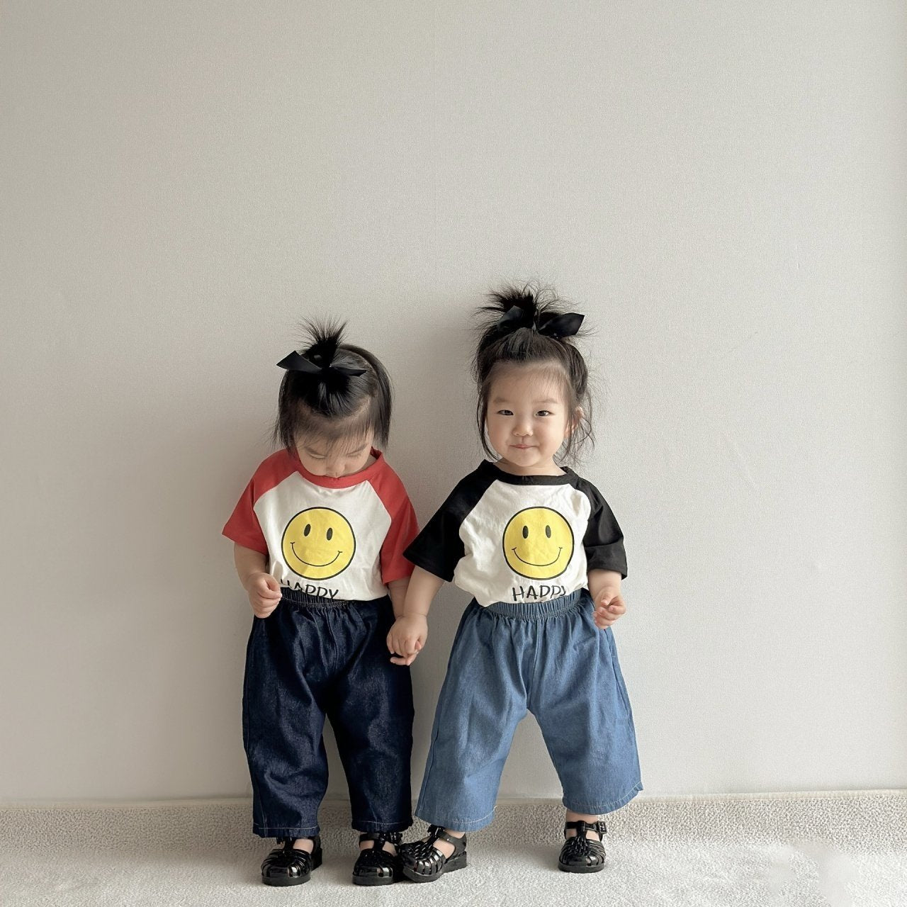 [PRE-ORDER] Smile T-Shirts
