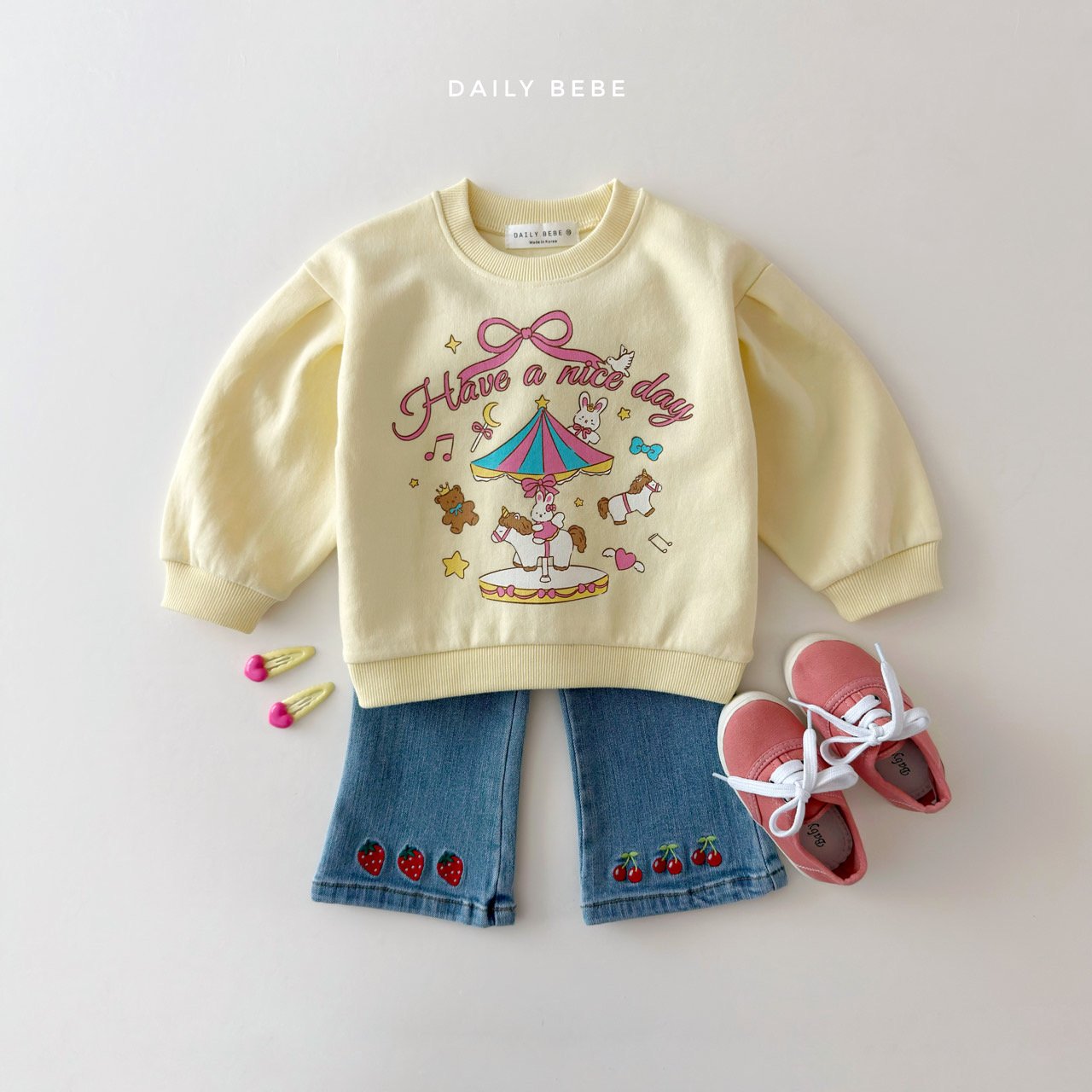 [PRE-ORDER] Merry Go Round Sweatshirts
