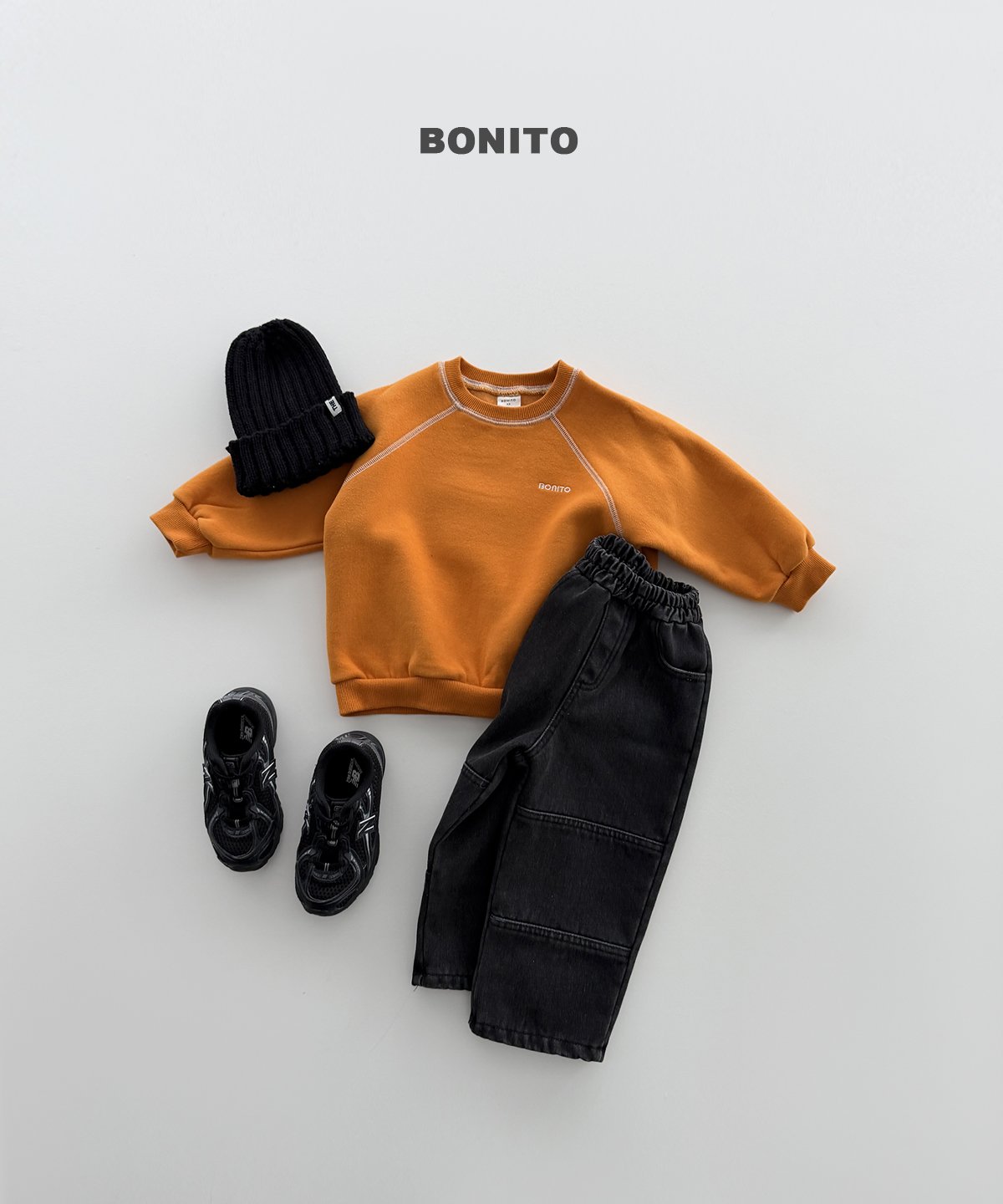 [PRE-ORDER] Carrot Raglan Sweatshirts