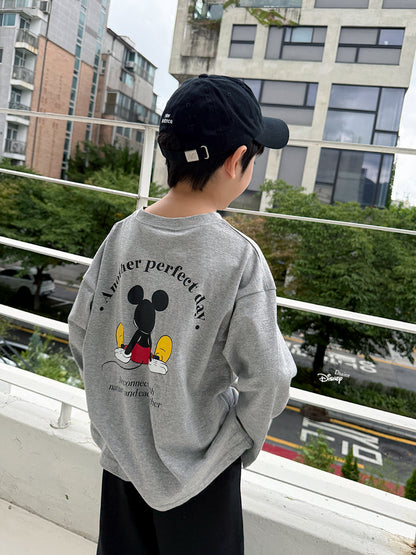 [PRE-ORDER] Behind T-Shirts