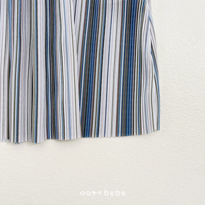 [PRE-ORDER] Twinkle Pleats Dress (Mom Couple)