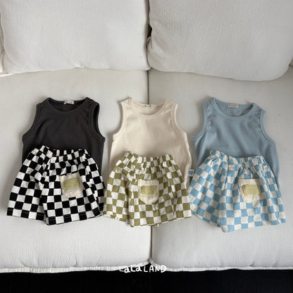 [PRE-ORDER] Checker Board Baby Shorts