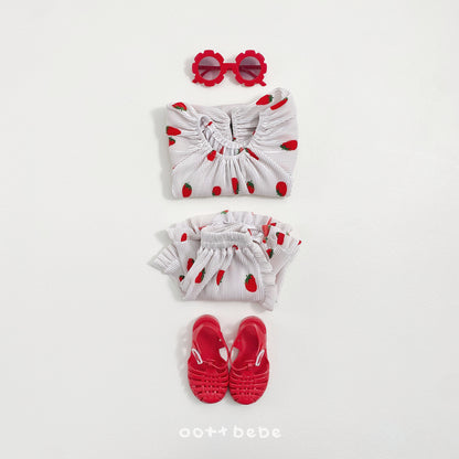[PRE-ORDER] Sweet Berry Pleats Top Bottom Set