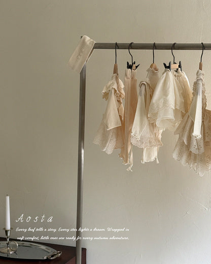 [PRE-ORDER] Lace Can Can Blouse