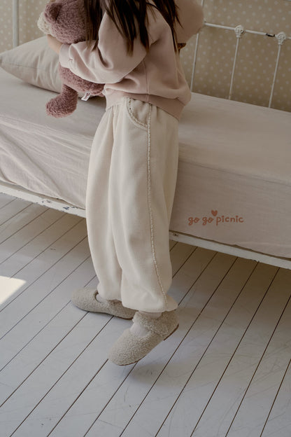 [PRE-ORDER] Puppy Pants