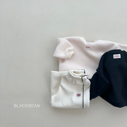 [PRE-ORDER] Winter Sweatshirts