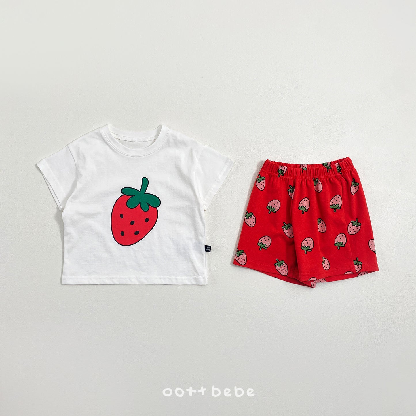 [PRE-ORDER] Happy Friends Pants (Mom Couple)