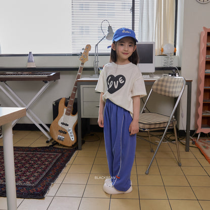 [PRE-ORDER] Heart T-Shirts