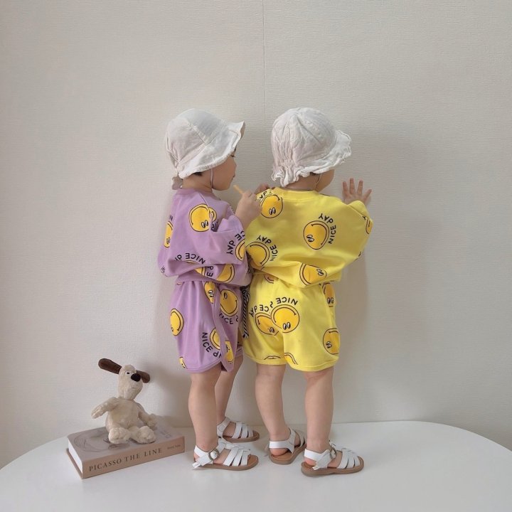 [PRE-ORDER] Nice Smile Top Bottom Set