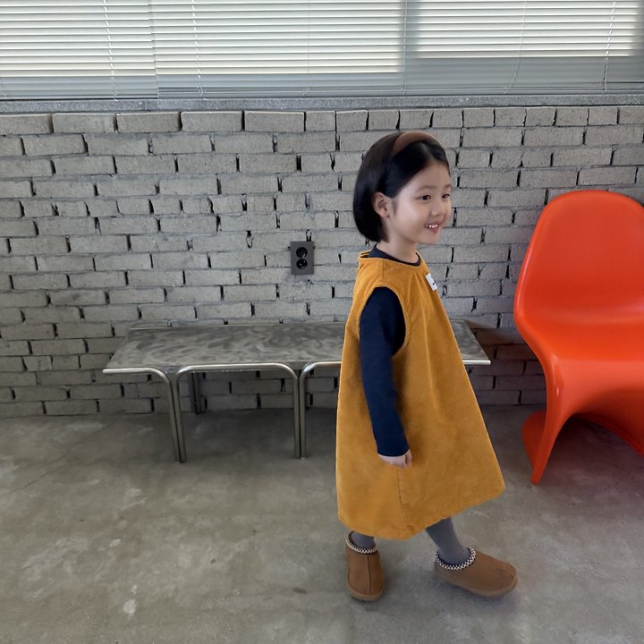 [PRE-ORDER] Pie Corduroy Dress
