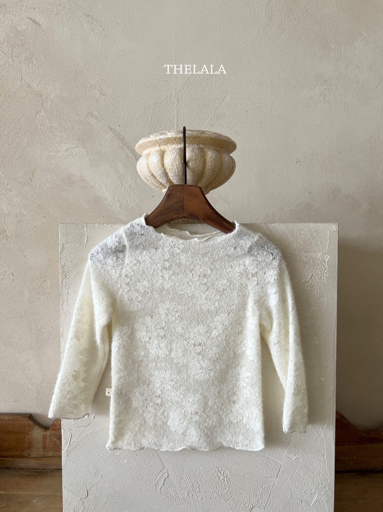 [PRE-ORDER] Lace T-Shirts