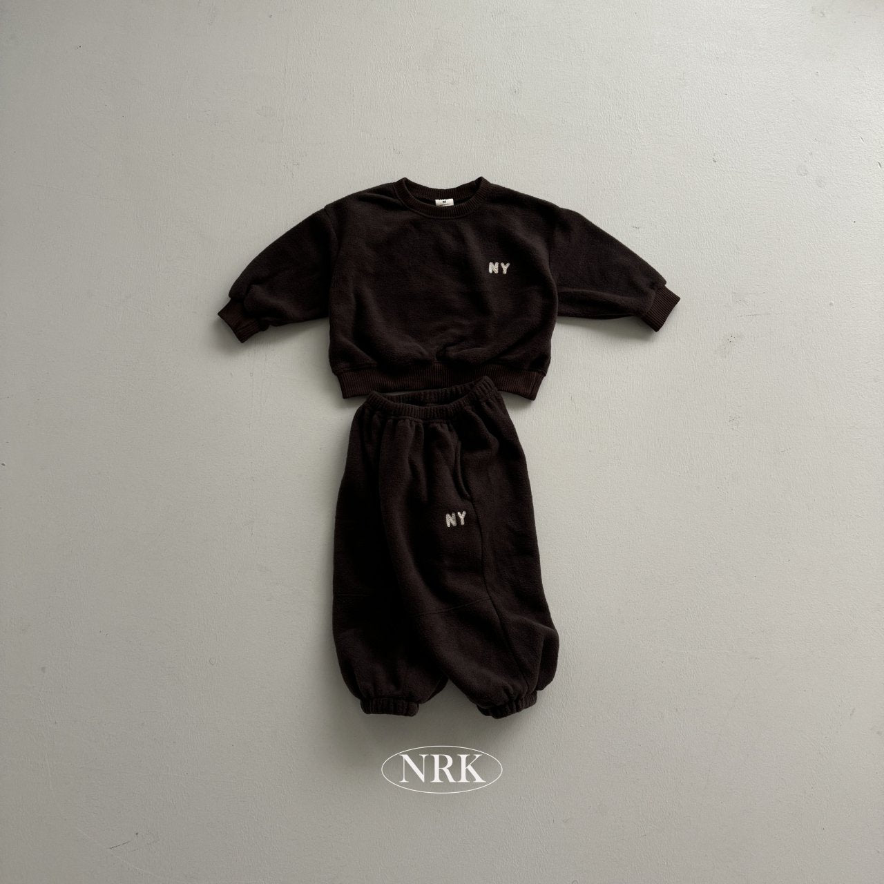 [PRE-ORDER] Fleece Top Bottom Set