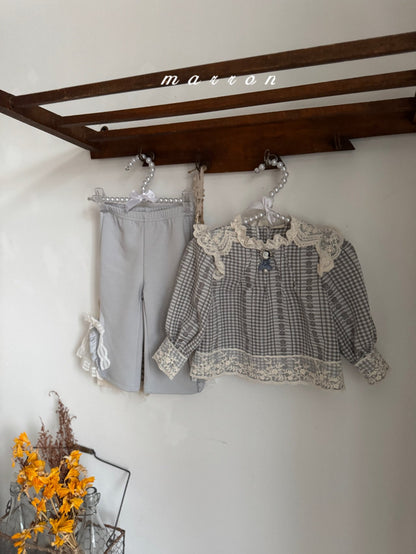 [PRE-ORDER] Victoria Blouse