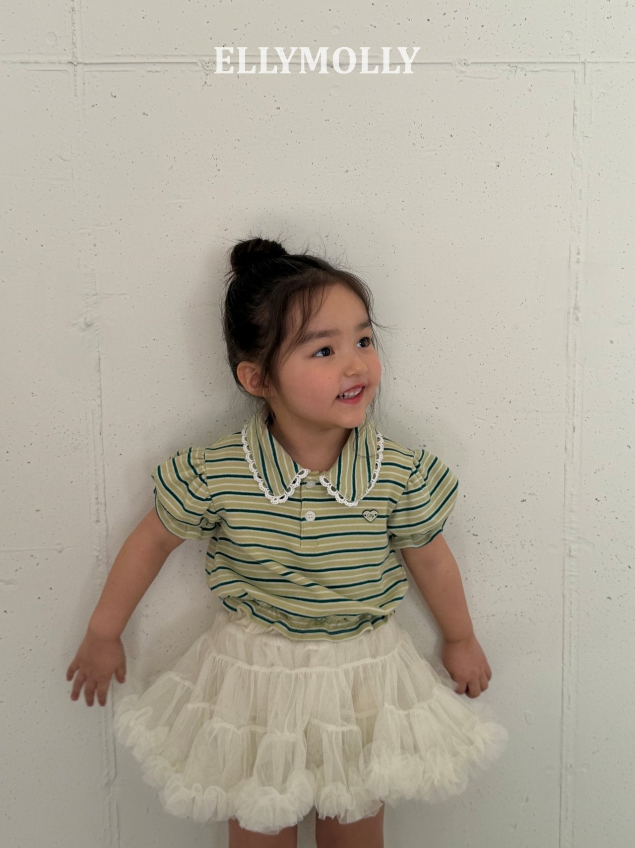 [PRE-ORDER] Curling Collar Frill T-Shirts