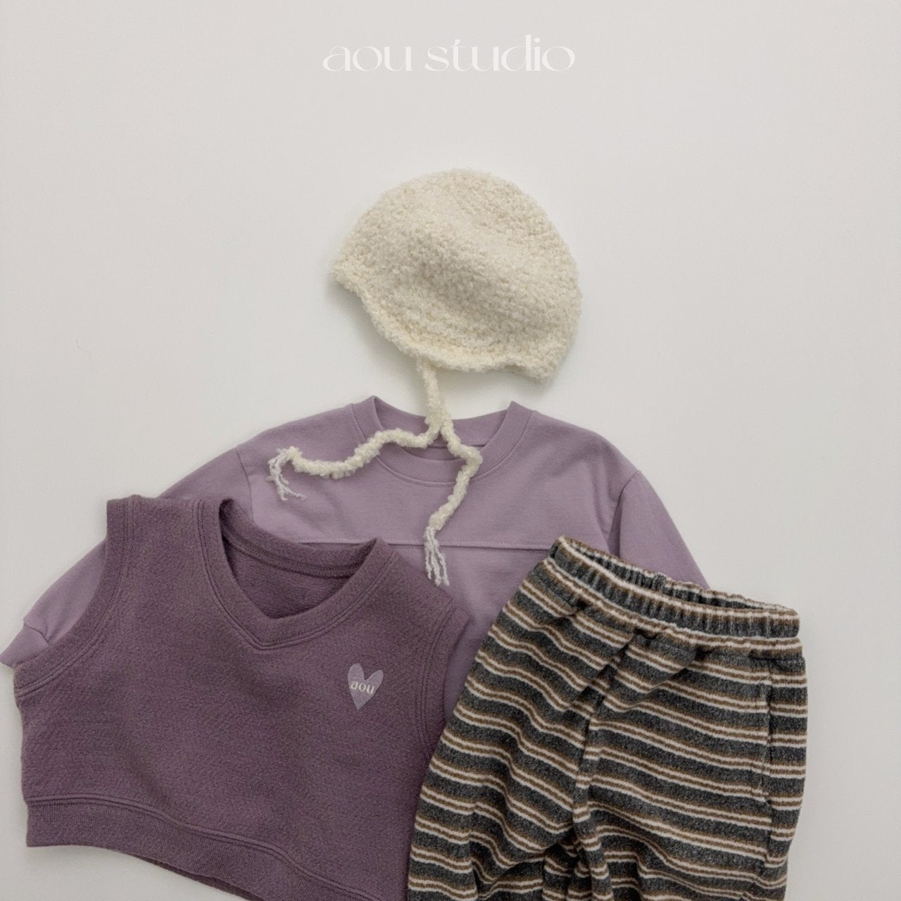 [PRE-ORDER] Easy T-Shirts