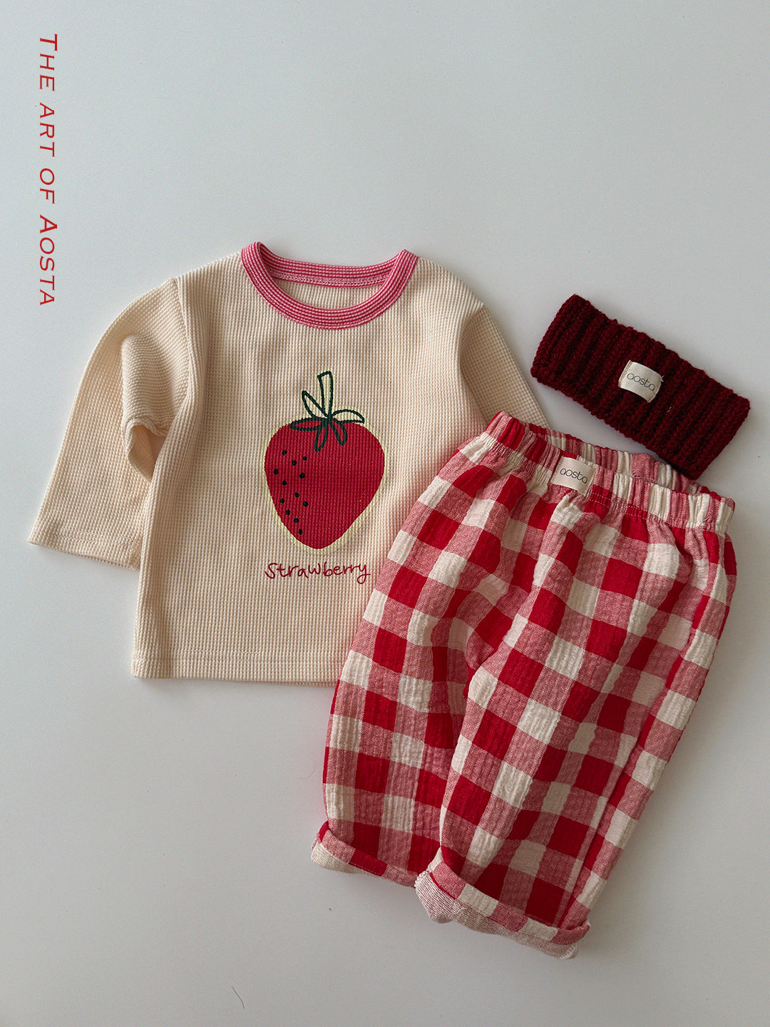 [PRE-ORDER] Strawberry T-Shirts