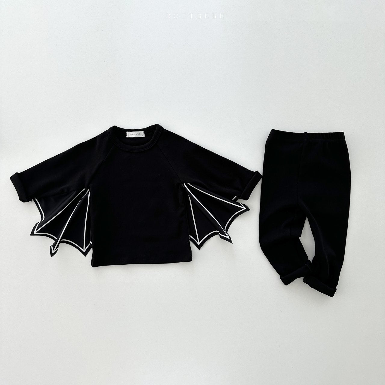 [Limit Time Order] Bat Chewy Top Bottom Set