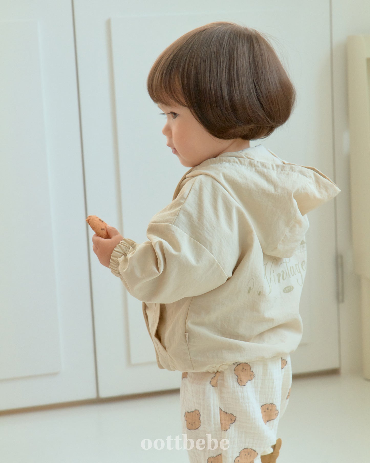 [PRE-ORDER] Marshmallow Hoodie Jacket