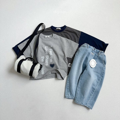 [PRE-ORDER] Love Share T-Shirts