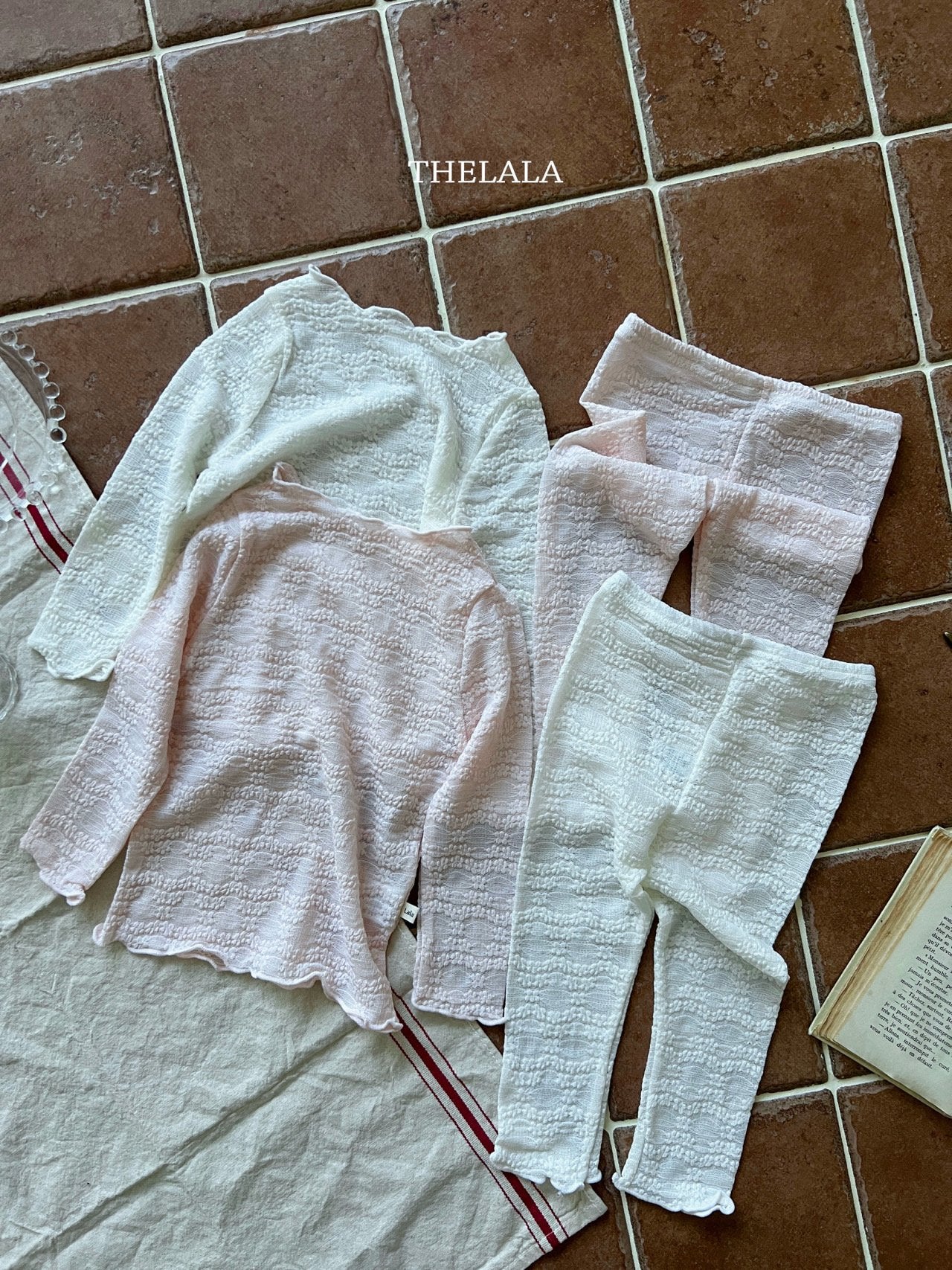 [PRE-ORDER] Davichi T-Shirts