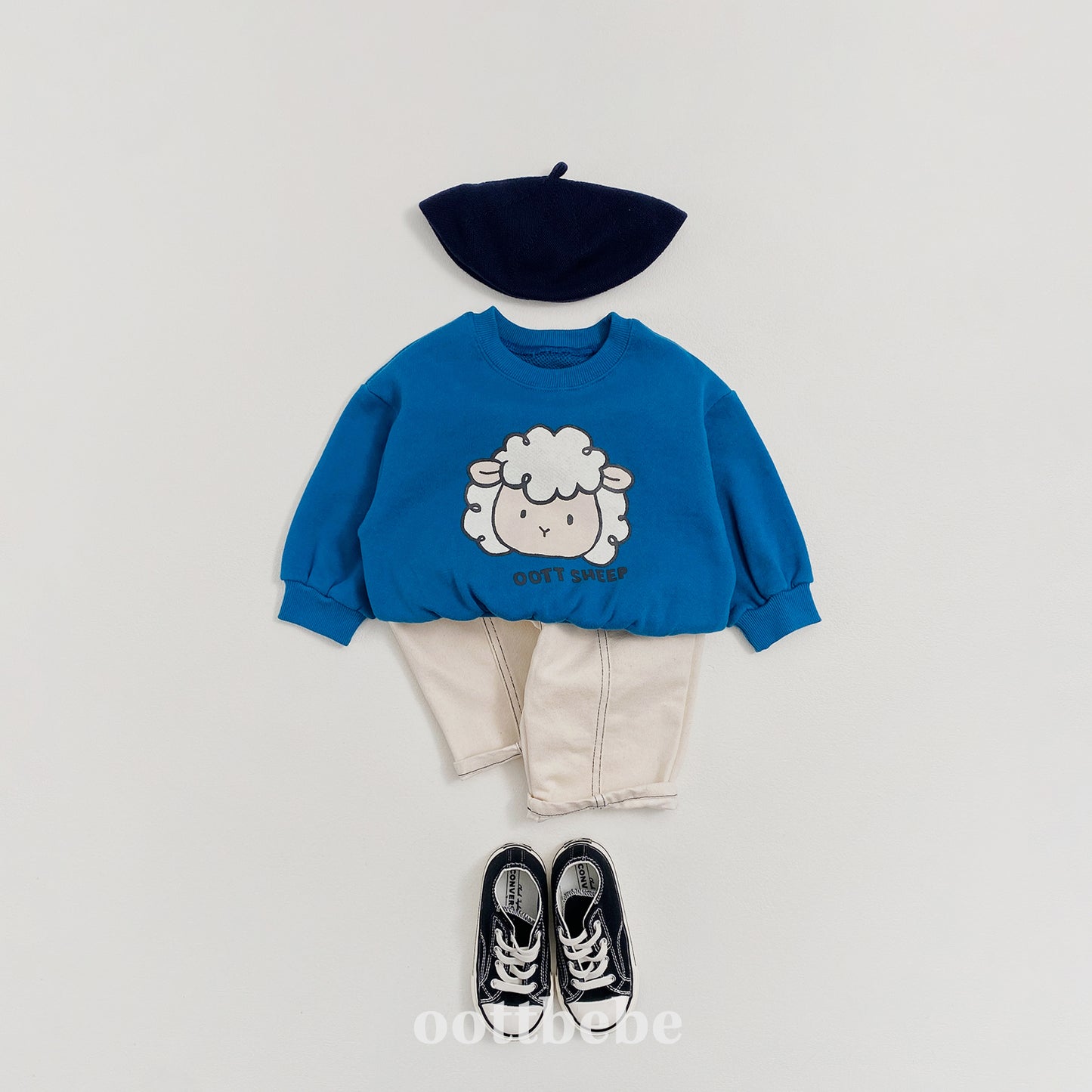 [PRE-ORDER] Friends Sweatshirts (Mom Couple)
