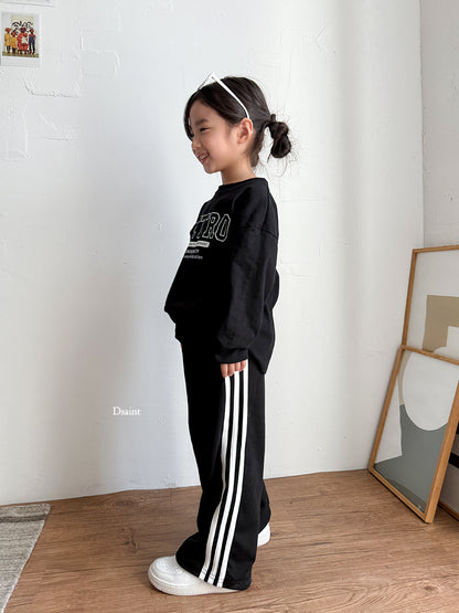 [PRE-ORDER] Three Pants