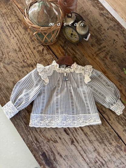 [PRE-ORDER] Victoria Blouse