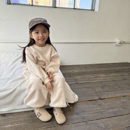 [PRE-ORDER] Fleece Top Bottom Set