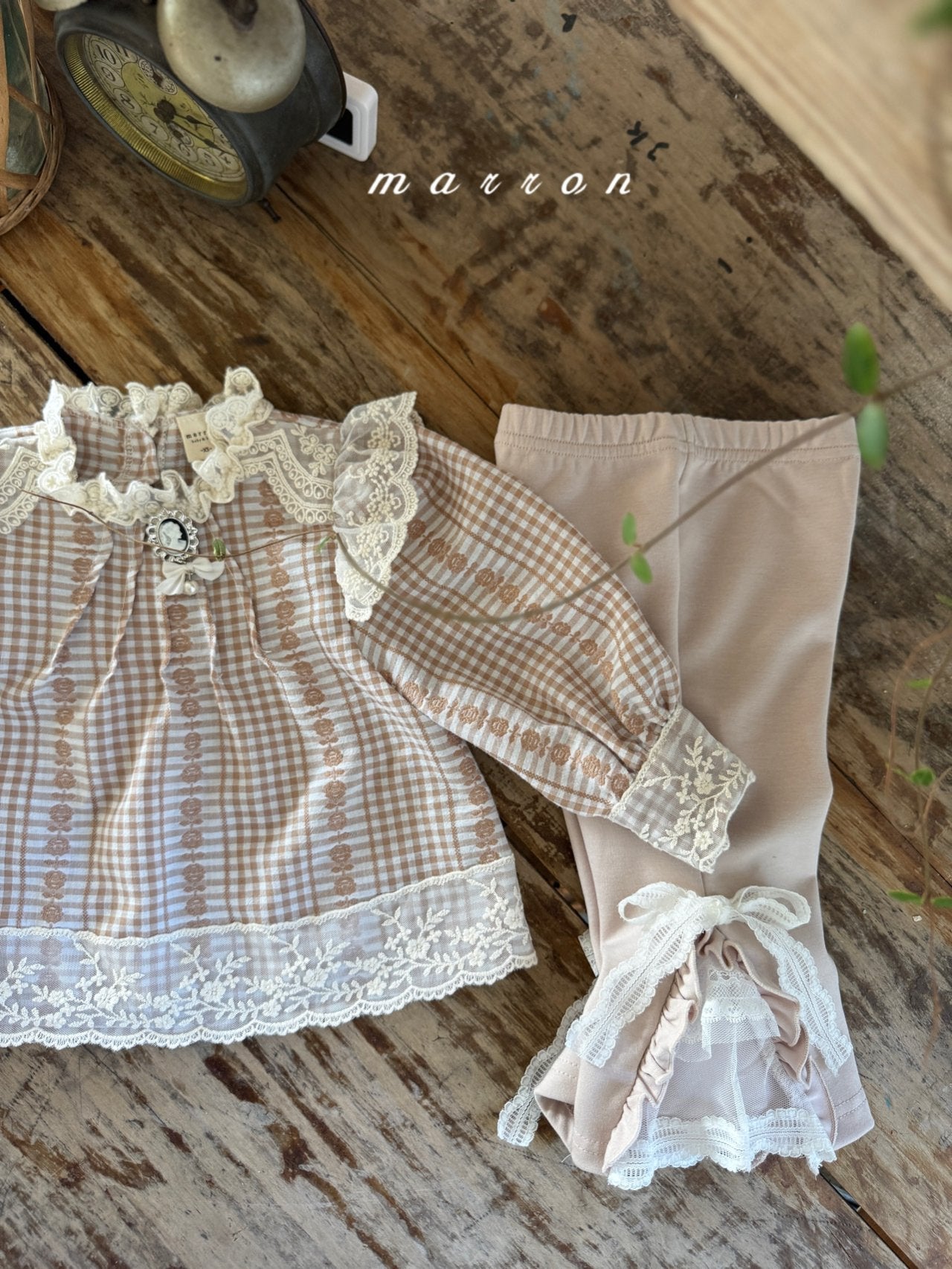 [PRE-ORDER] Victoria Blouse