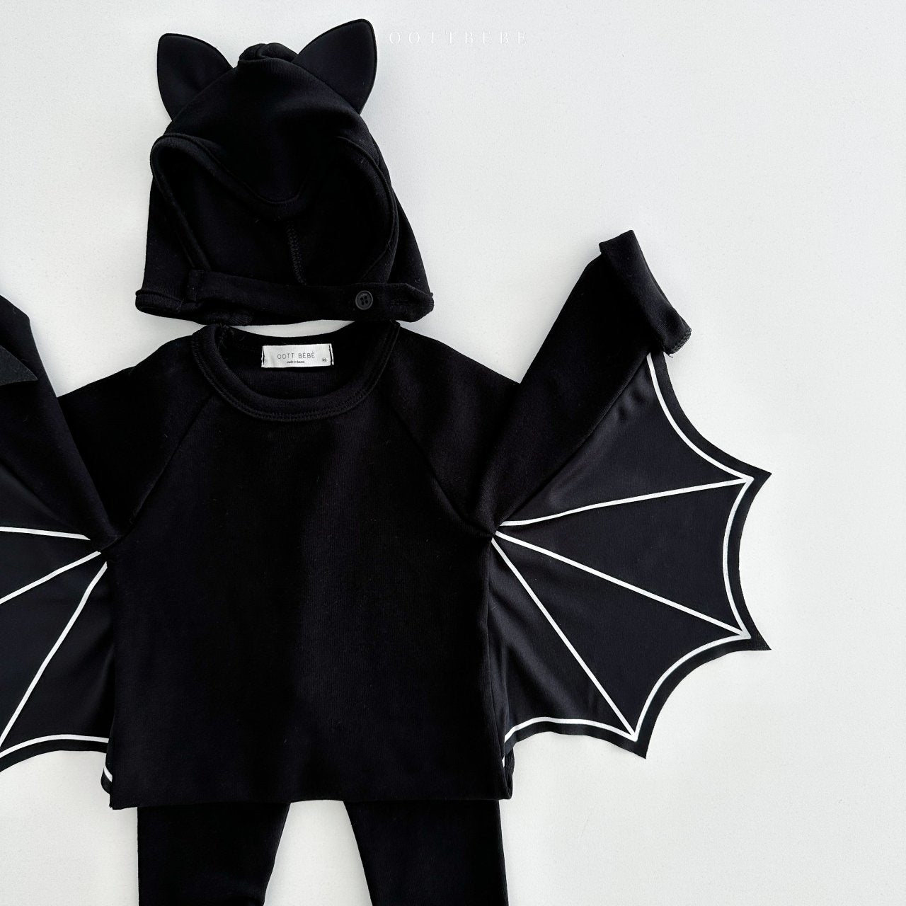 [Limit Time Order] Bat Chewy Top Bottom Set