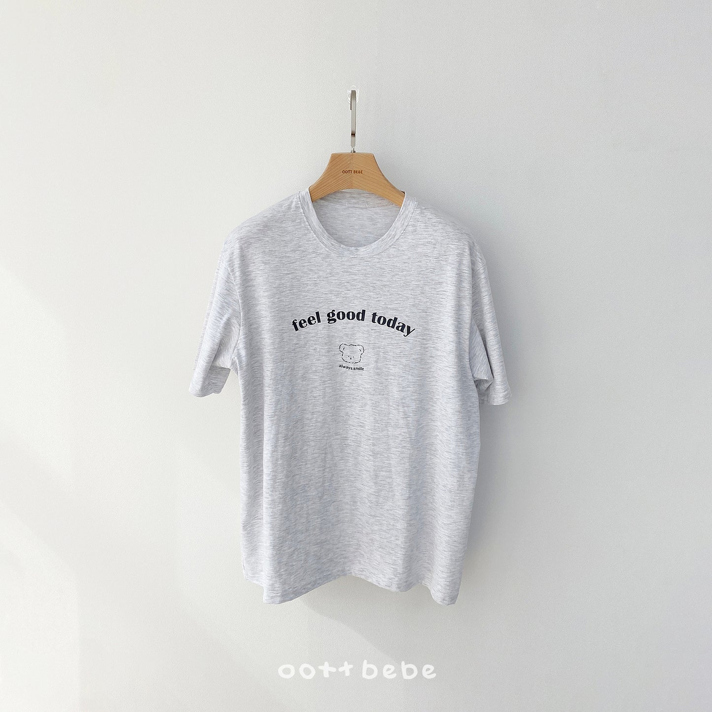 [PRE-ORDER] Good Day T-Shirts (Mom&Dad Couple)