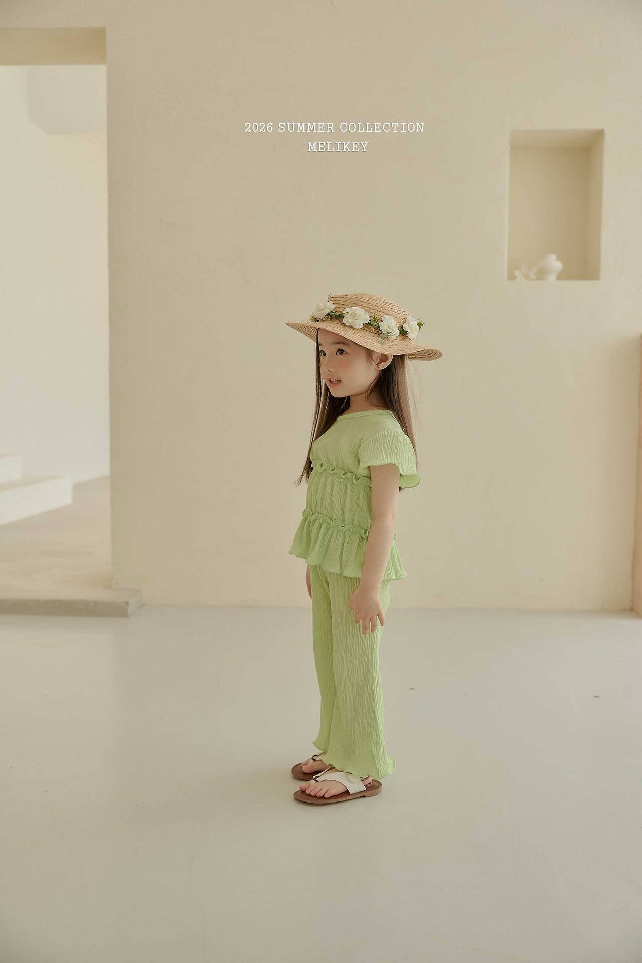 [PRE-ORDER] Can Can Pleats Top Bottom Set
