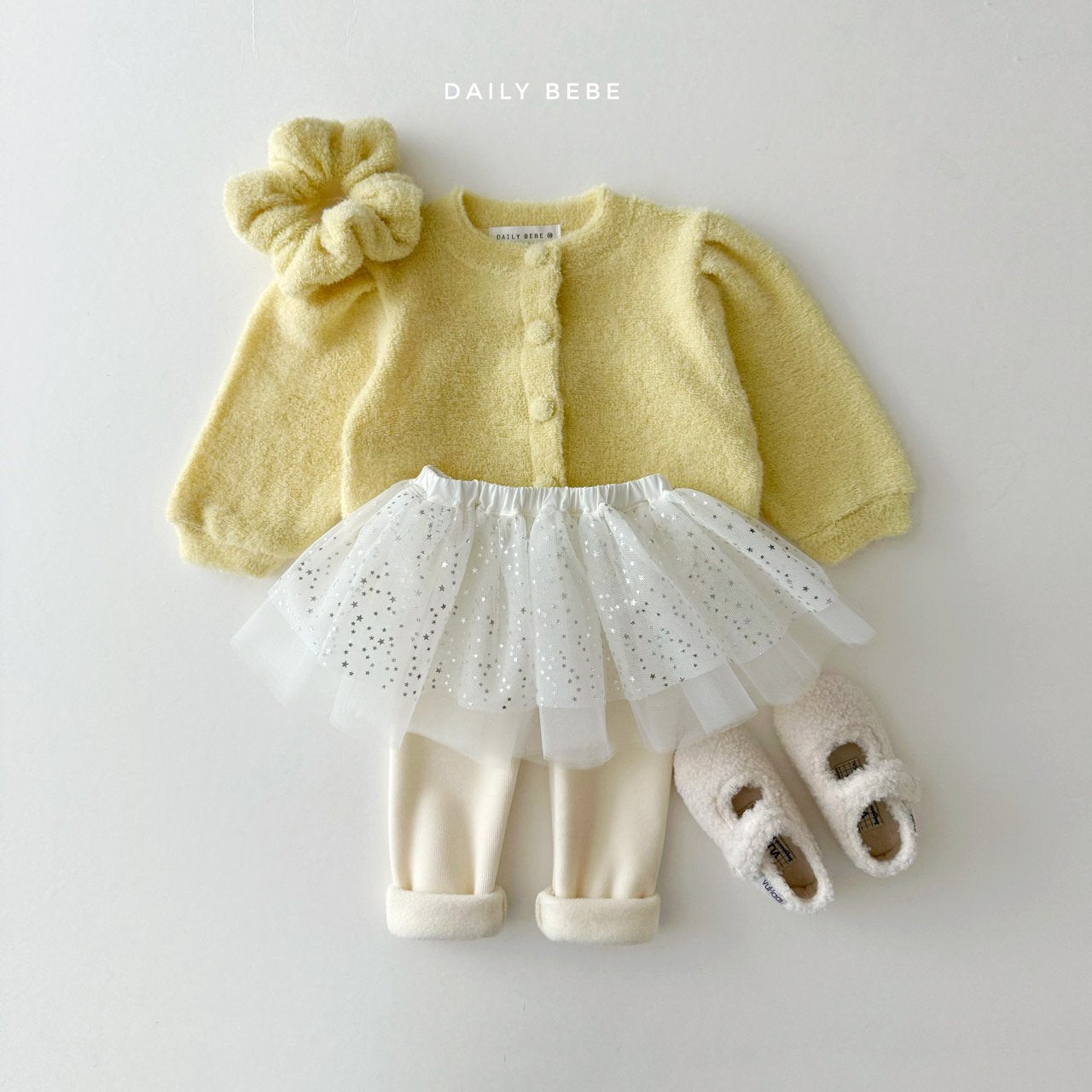 [PRE-ORDER] Buckle Cardigan