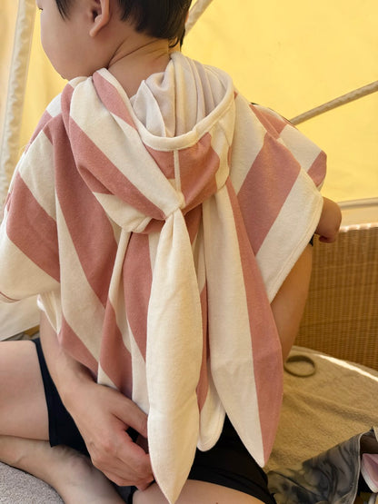 [PRE-ORDER] Animal Beach Poncho