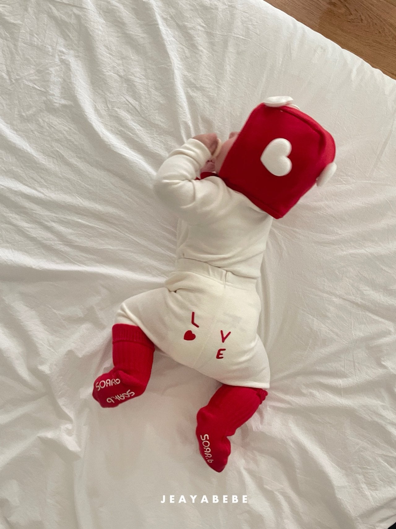 [PRE-ORDER] Heart Bonnet
