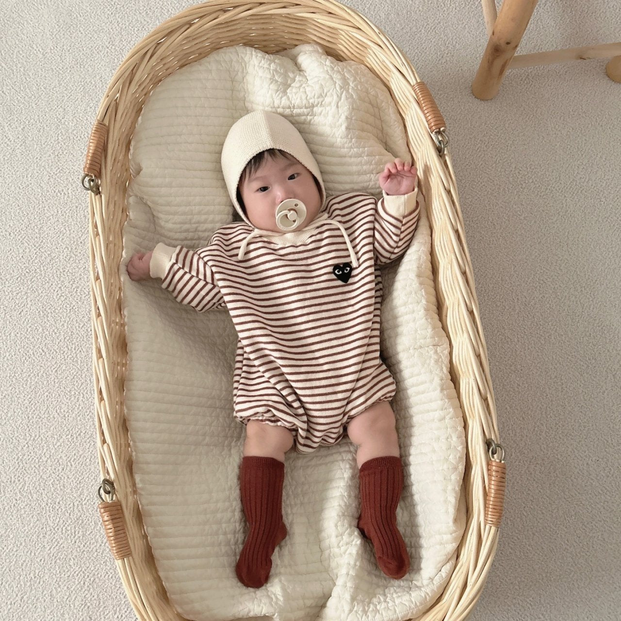 [PRE-ORDER] Cozy Heart Body Suit